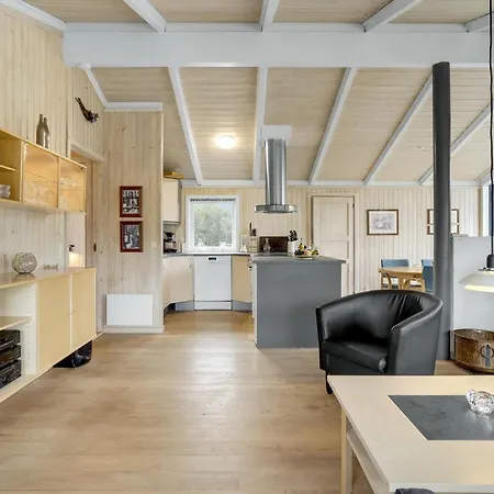 Beautiful In With Kitchen Holiday home Aalbaek