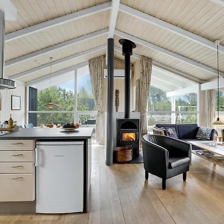 Beautiful In With Kitchen