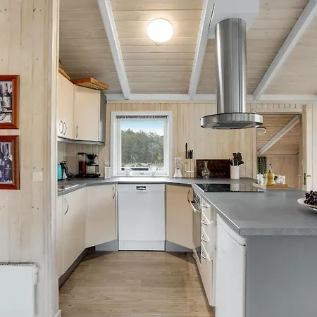 Beautiful In With Kitchen * Aalbaek